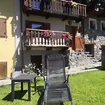 Petite Maison Gaspard Apartment